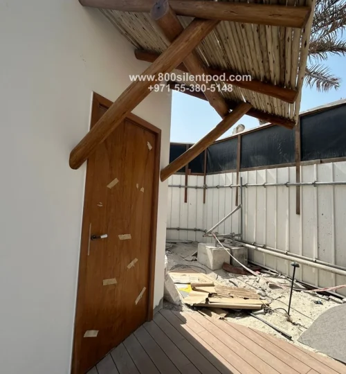 La Mer – Dubai! Our team recently crafted a stunning wooden canopy using Gum & Eucalyptus poles,